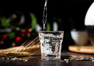 為什么白酒定制市場需求量越來越大？