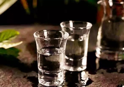 白酒是什么？白酒與其他蒸餾酒相比，有什么特點？ 